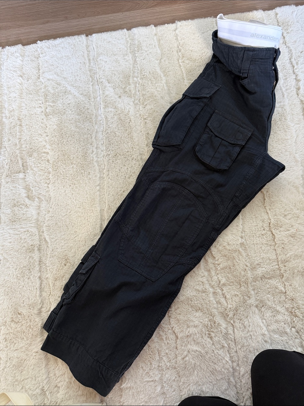 Alexander Wang Black Utility Cargo Pants with Multiple Pockets - Picture 5 of 9